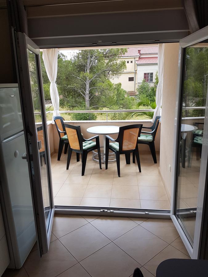 Apartman Branka Стариград-Паклениця Екстер'єр фото