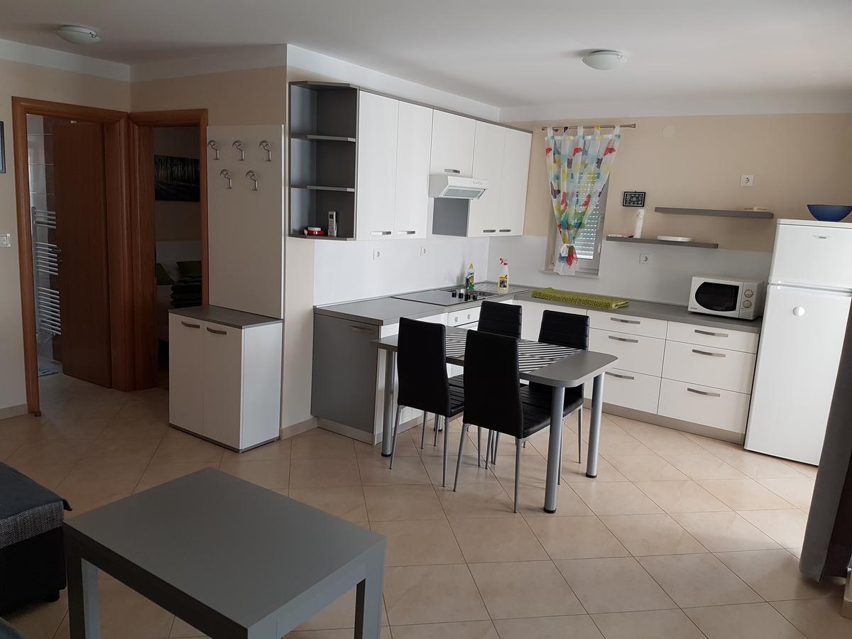 Apartman Branka Стариград-Паклениця Екстер'єр фото